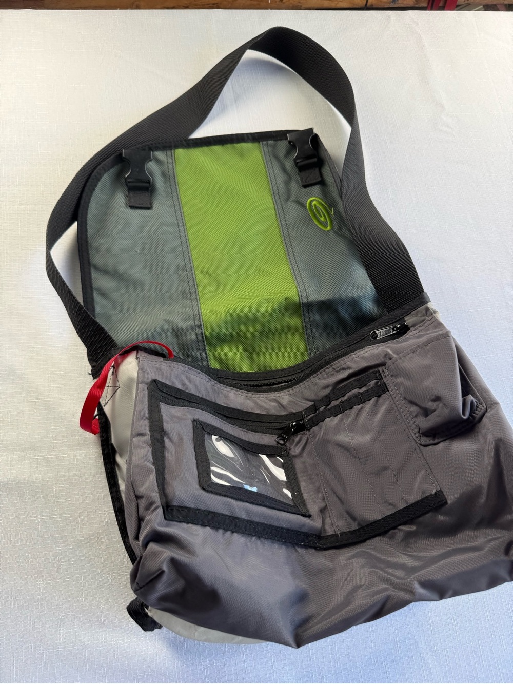 Timbuk2 Classic Messenger Bag Grey Green Small Crossbody Commuter Bike Bag - Picture 3 of 12